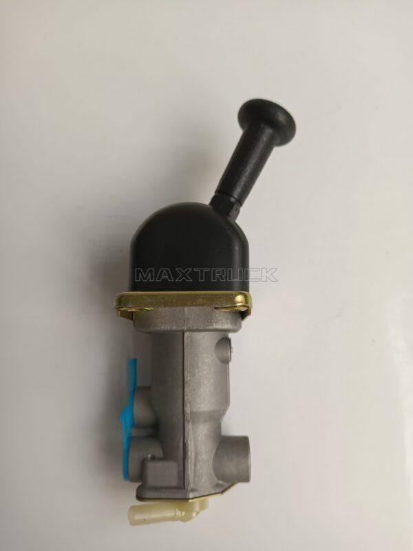 Hand Brake Valve,IVECO,98400195,MERCEDES-BENZ,0014301881,0024300381,002430038180,0014306581,0014300381,WABCO,9617221510