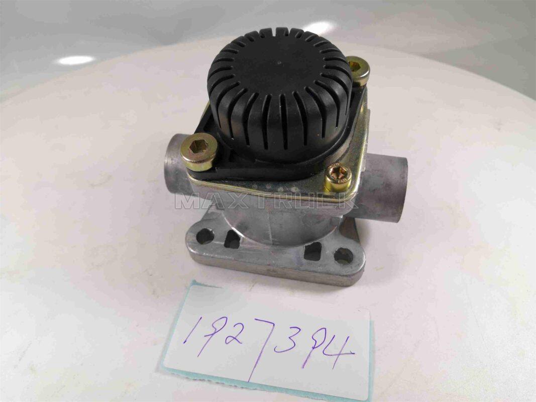 Relay Valve,DAF,1360613,1927394,Renault,5010525137,KNORR-BREMSE,AC577A